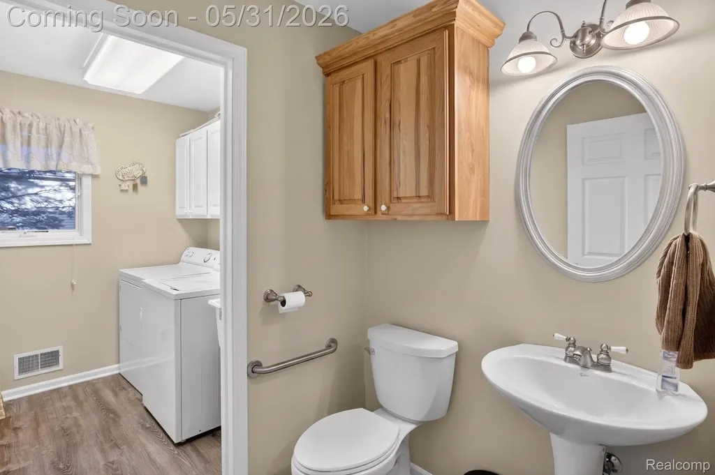 9508 Pine Needle Trail Flushing Charter Township MI 48433