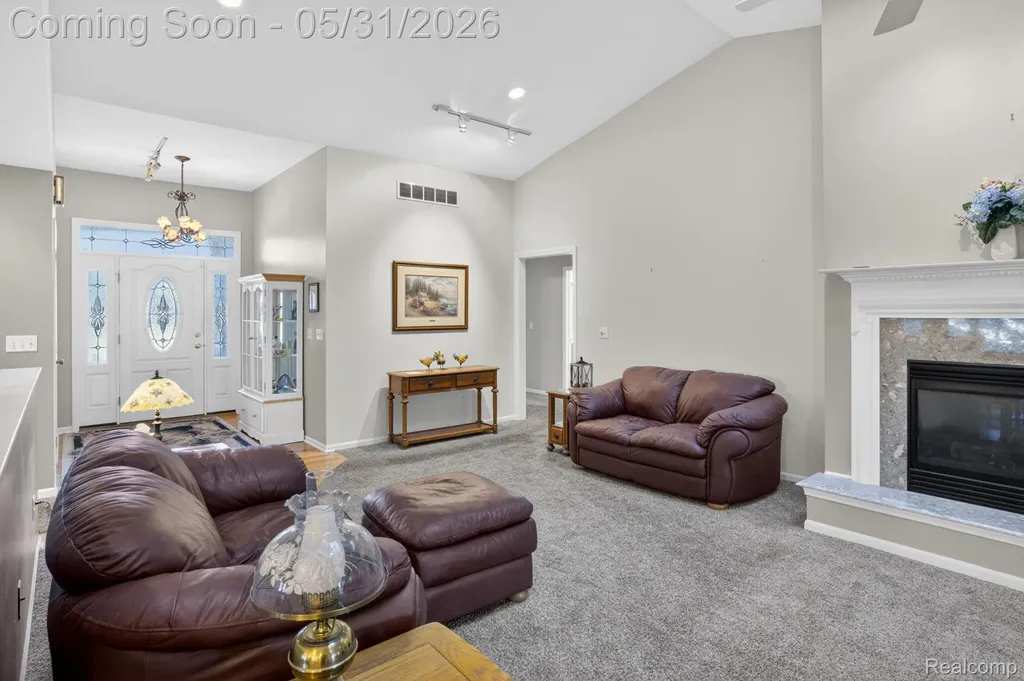 9508 Pine Needle Trail Flushing Charter Township MI 48433