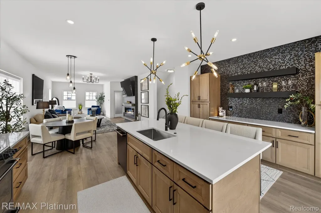 68 Pinecroft Lane Howell Township MI 48855