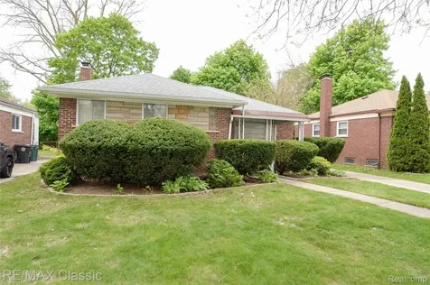 21961 Sussex Street Oak Park City MI 48237
