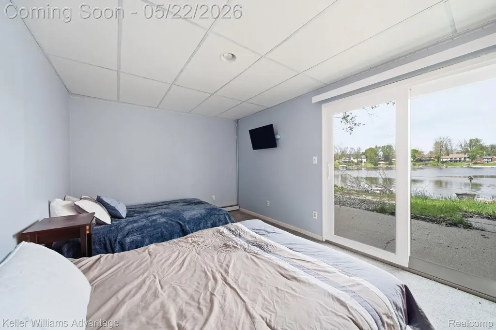 13980 Grandpoint Circle Somerset Township MI 49233