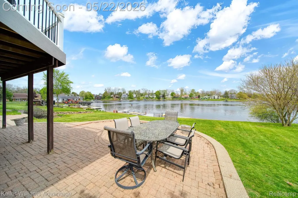 13980 Grandpoint Circle Somerset Township MI 49233