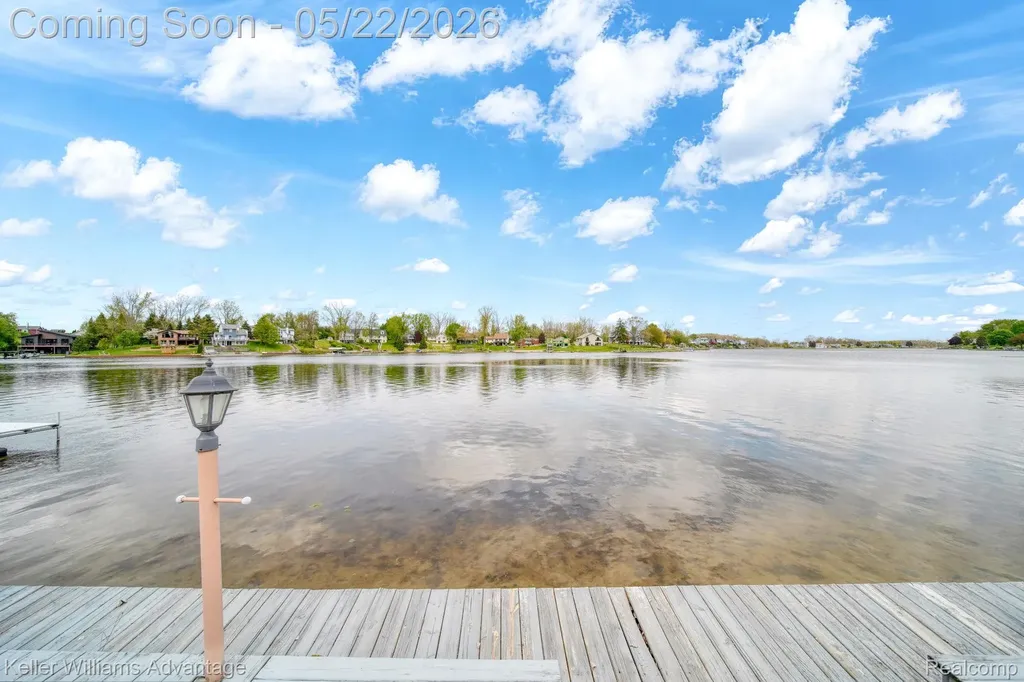 13980 Grandpoint Circle Somerset Township MI 49233