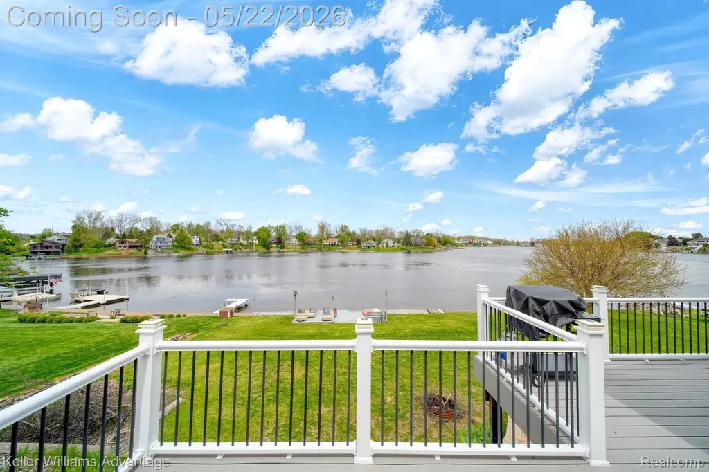 13980 Grandpoint Circle Somerset Township MI 49233