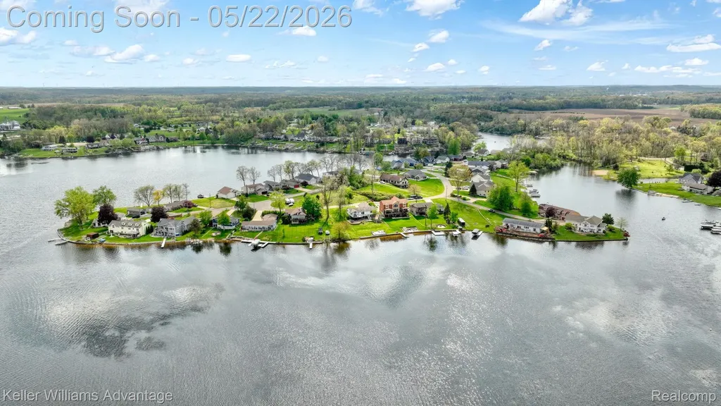 13980 Grandpoint Circle Somerset Township MI 49233