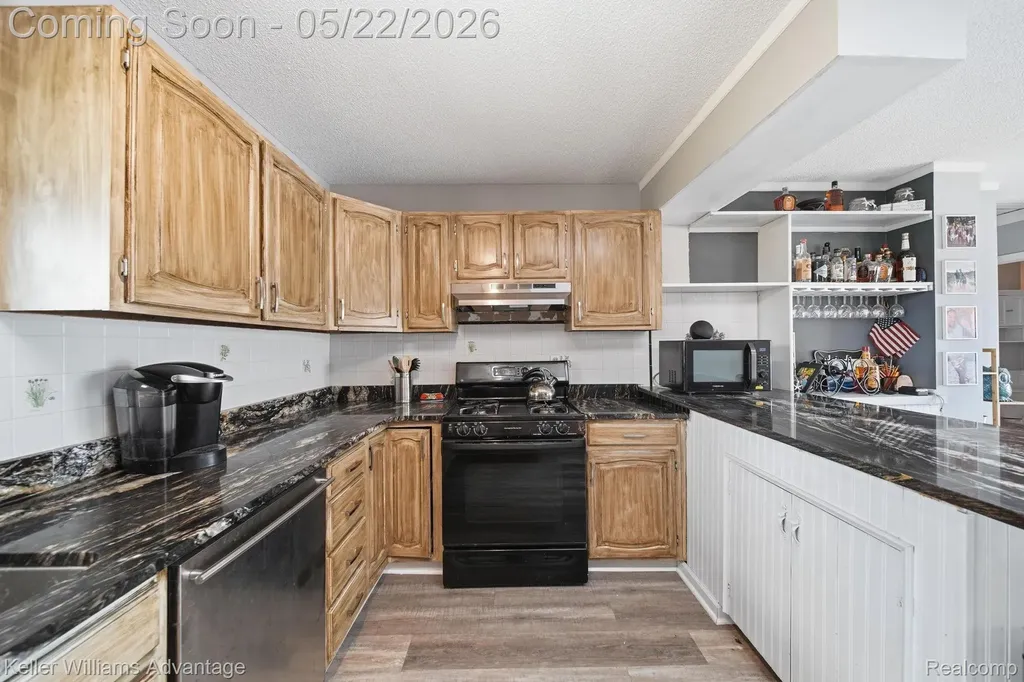 13980 Grandpoint Circle Somerset Township MI 49233