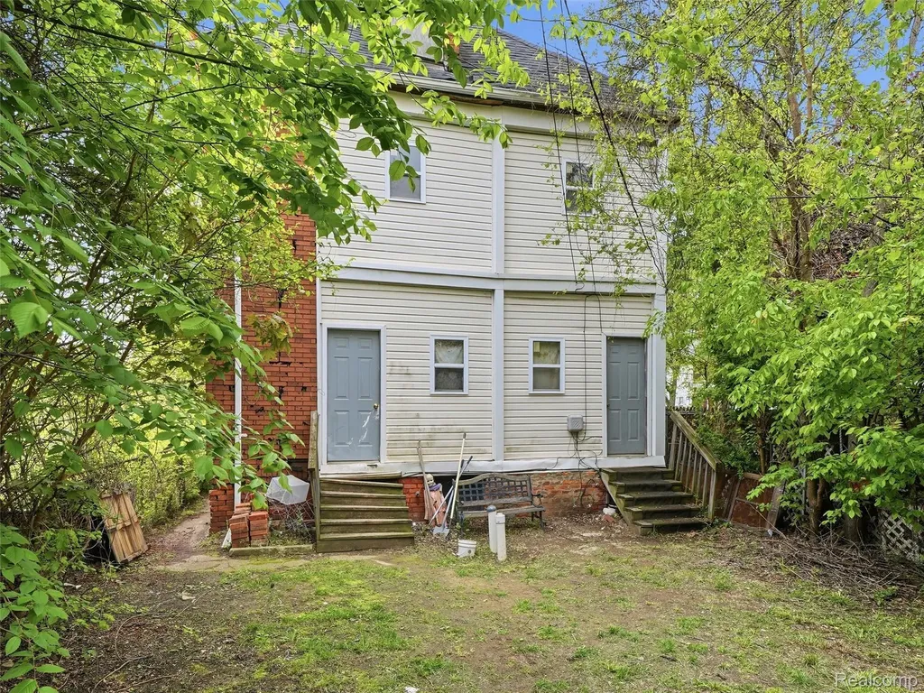 2216-2220 Canton Street Detroit City MI 48207