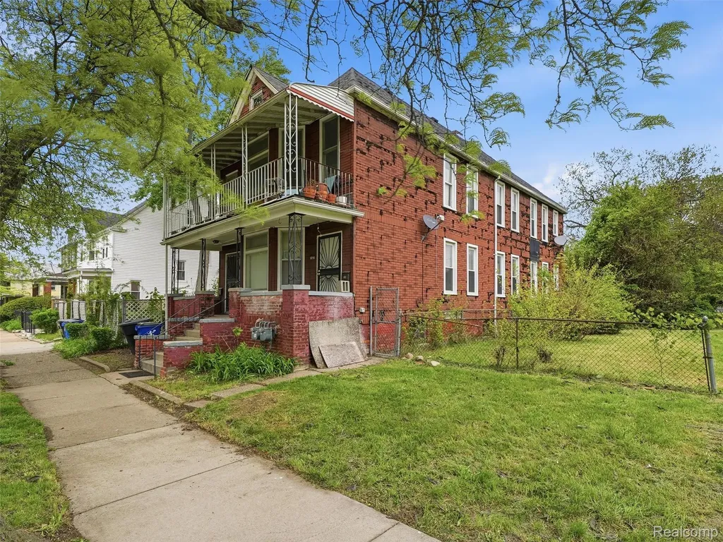 2216-2220 Canton Street Detroit City MI 48207
