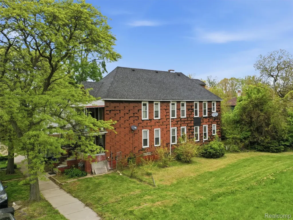 2216-2220 Canton Street Detroit City MI 48207