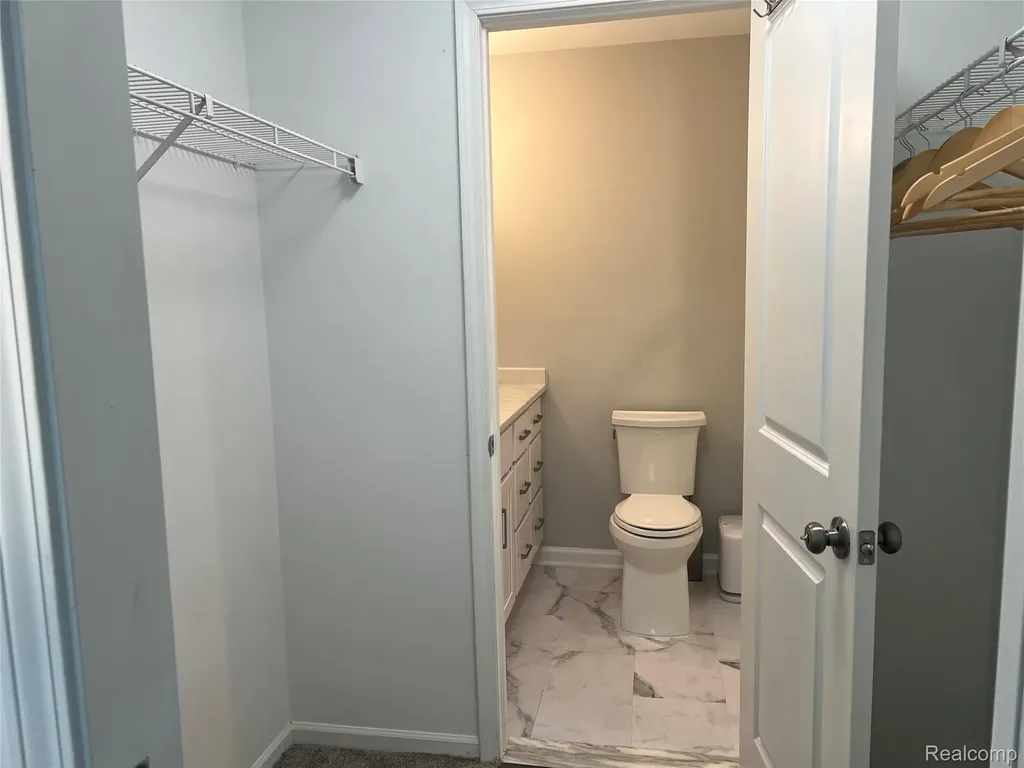 3591 Port Cove Drive Waterford Charter Township MI 48328