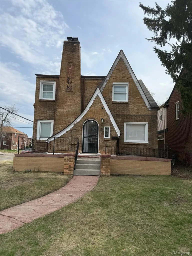 18116 Wisconsin Street Detroit City MI 48221