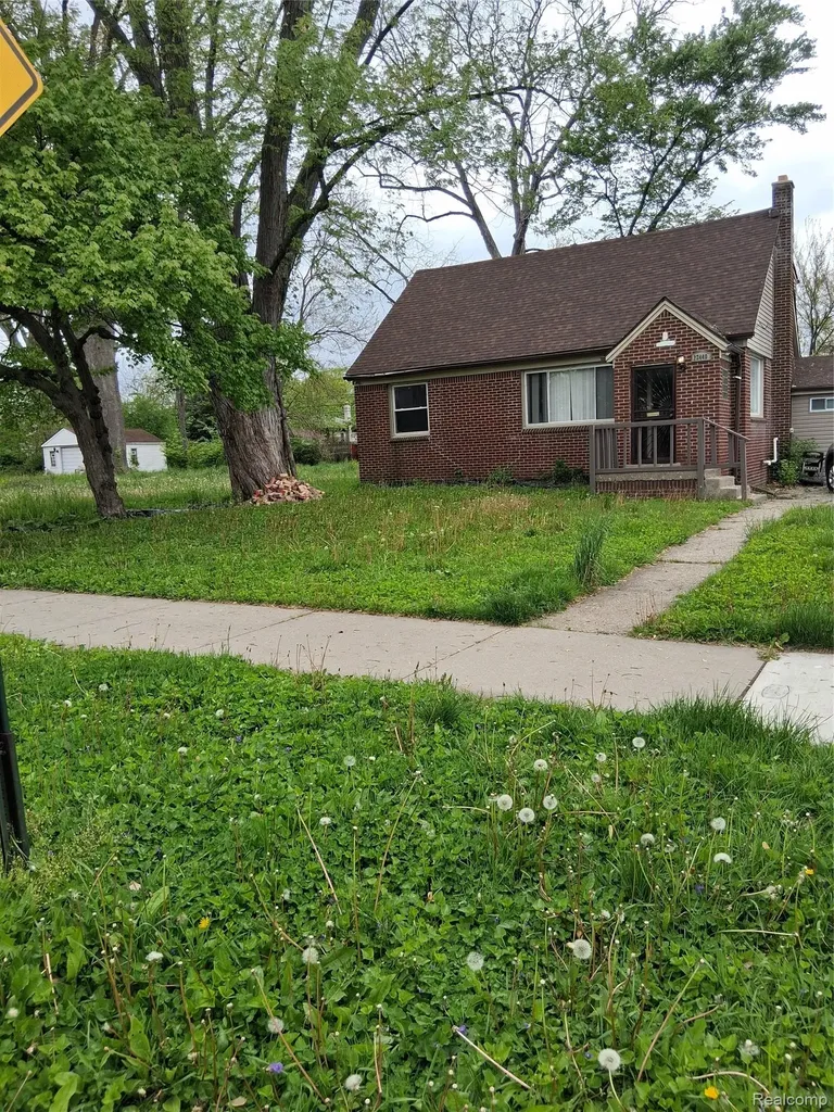 22440 Pembroke Avenue Detroit City MI 48219