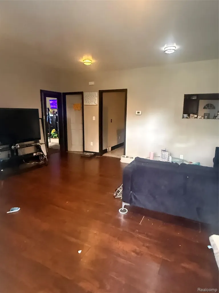 22440 Pembroke Avenue Detroit City MI 48219