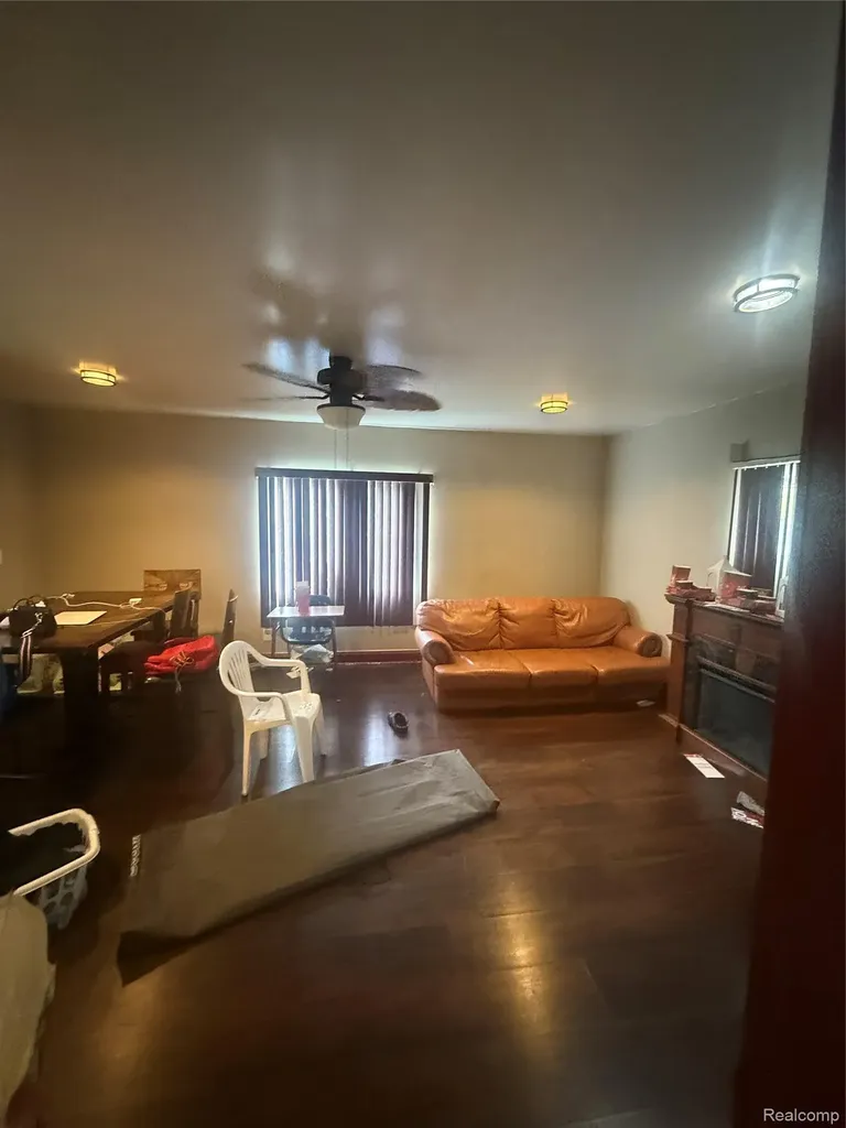 22440 Pembroke Avenue Detroit City MI 48219