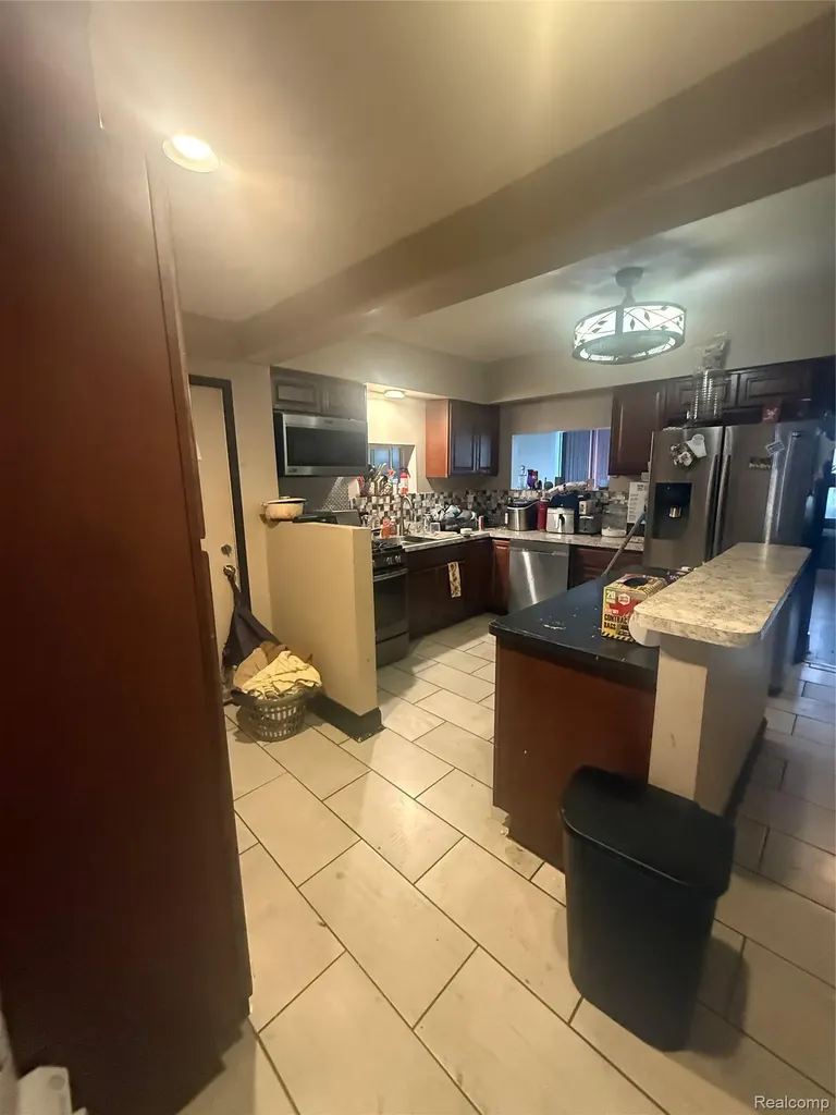 22440 Pembroke Avenue Detroit City MI 48219