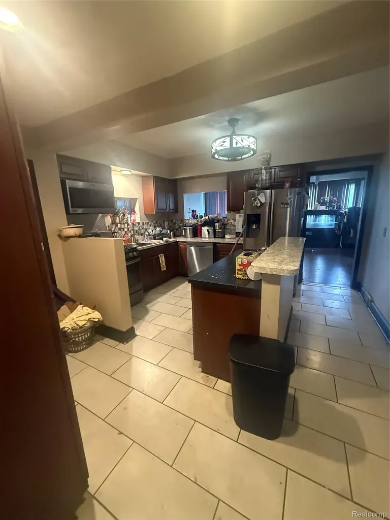22440 Pembroke Avenue Detroit City MI 48219