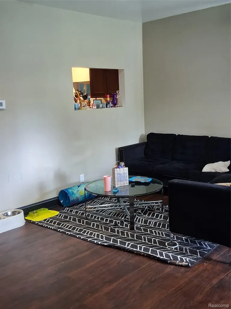 22440 Pembroke Avenue Detroit City MI 48219