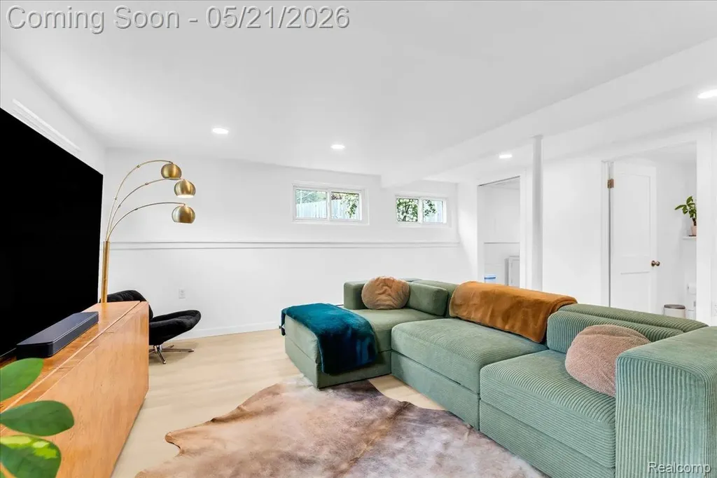 375 Senate Avenue Ypsilanti Charter Township MI 48197