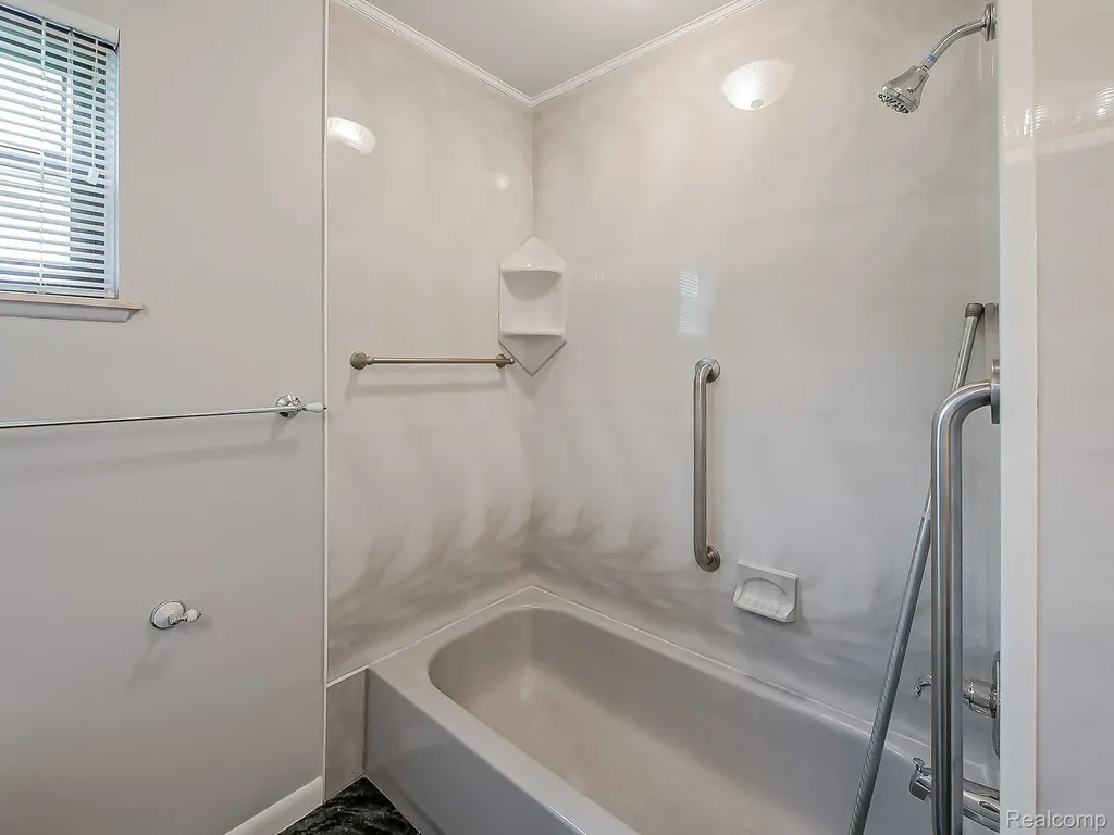 7580 Thornwood Street Canton Charter Township MI 48187