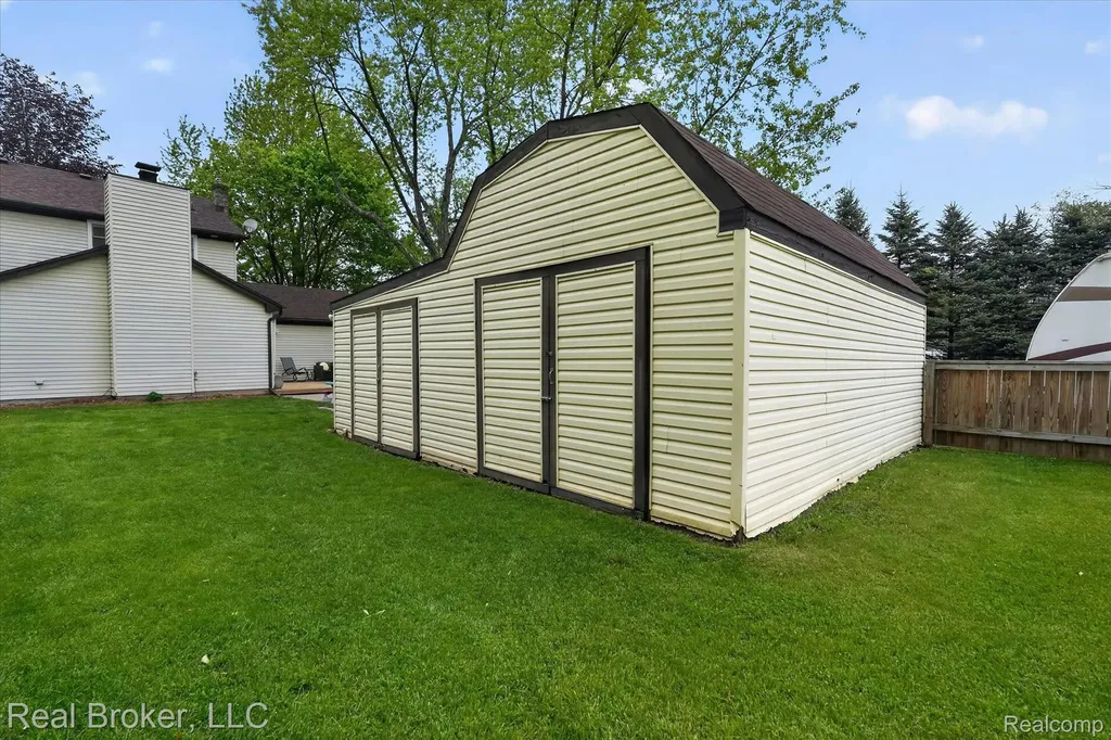 3885 Morgan Road Orion Charter Township MI 48359