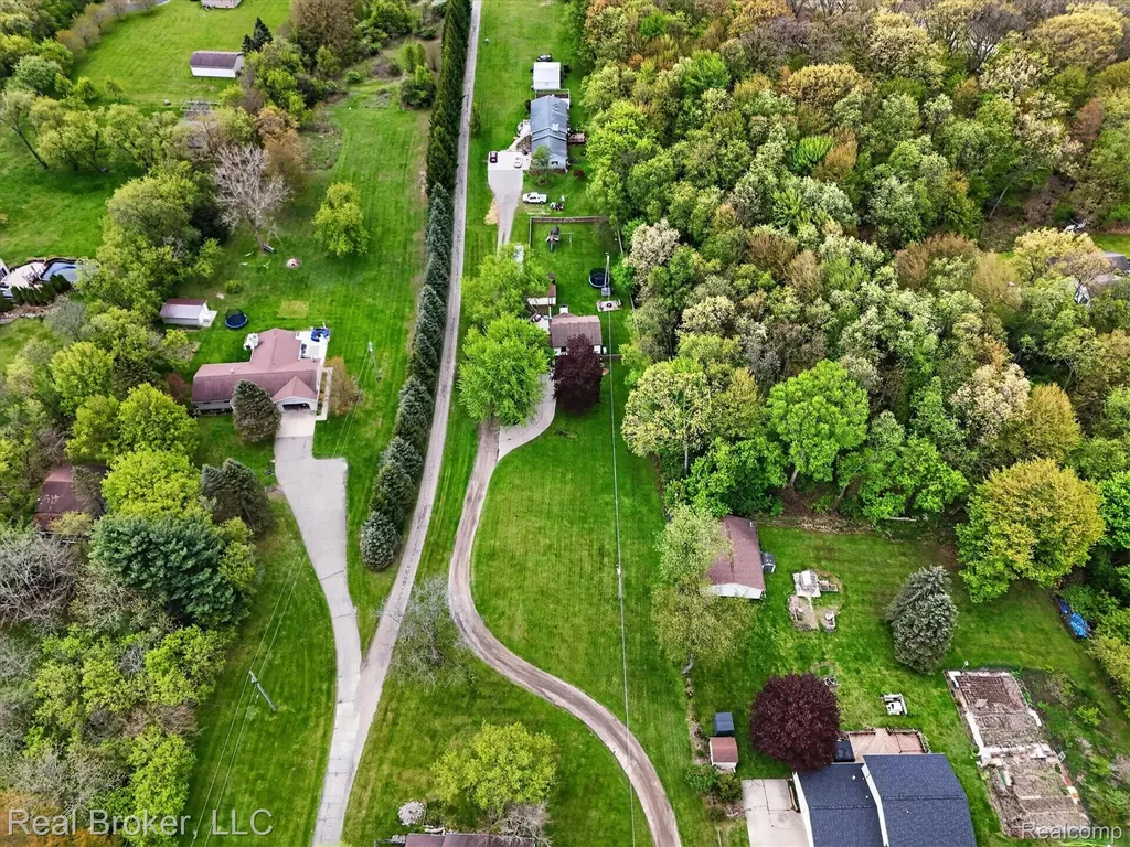 3885 Morgan Road Orion Charter Township MI 48359
