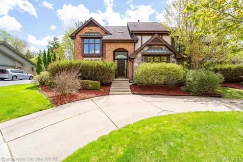 1743 Beechwood Way Bloomfield Hills City MI 48302