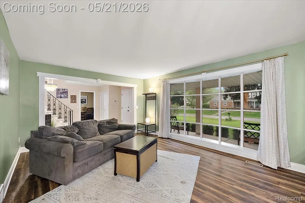 8785 Annsbury Drive Shelby Charter Township MI 48316