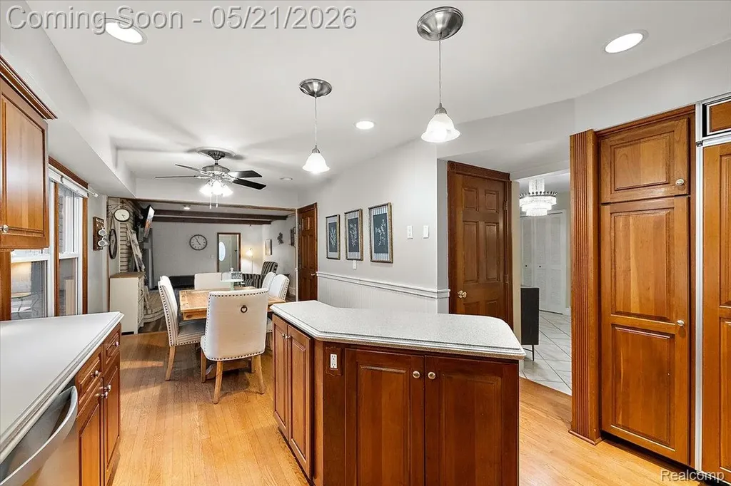 8785 Annsbury Drive Shelby Charter Township MI 48316
