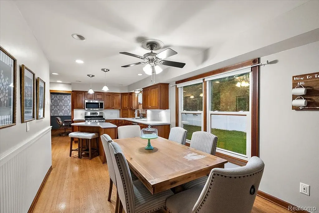 8785 Annsbury Drive Shelby Charter Township MI 48316