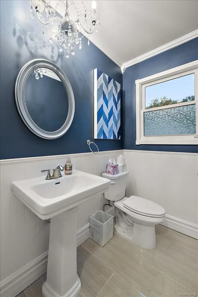 8785 Annsbury Drive Shelby Charter Township MI 48316
