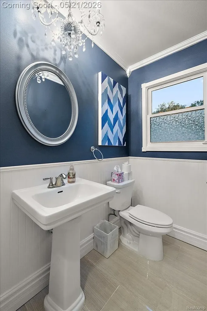 8785 Annsbury Drive Shelby Charter Township MI 48316