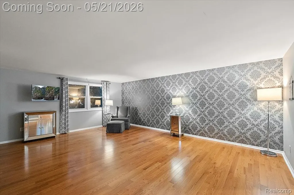 8785 Annsbury Drive Shelby Charter Township MI 48316
