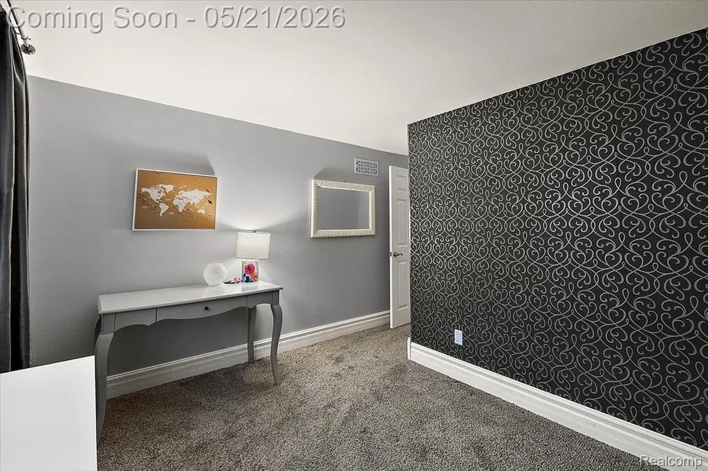 8785 Annsbury Drive Shelby Charter Township MI 48316