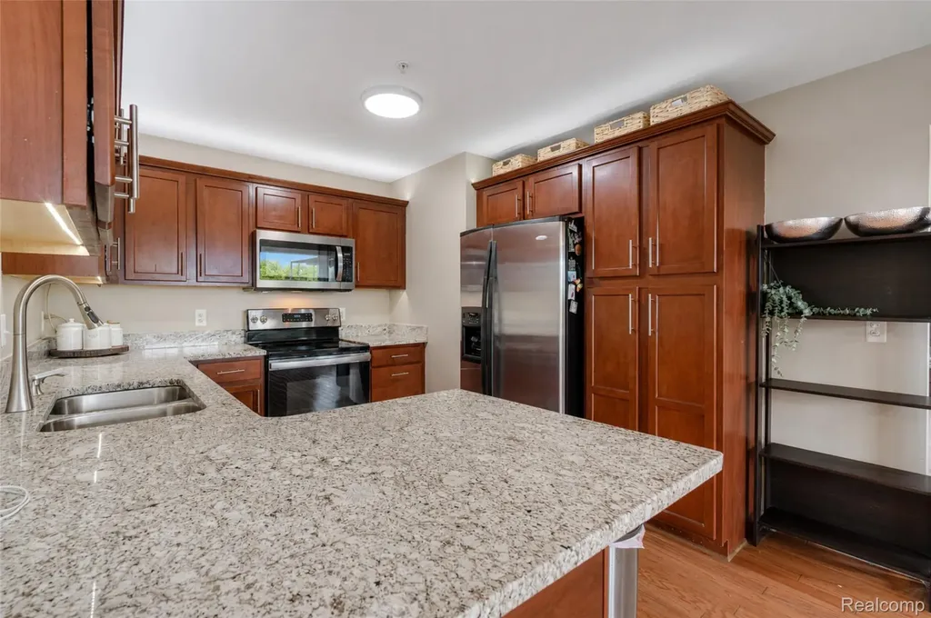 41633 Tera Lane Novi City MI 48375