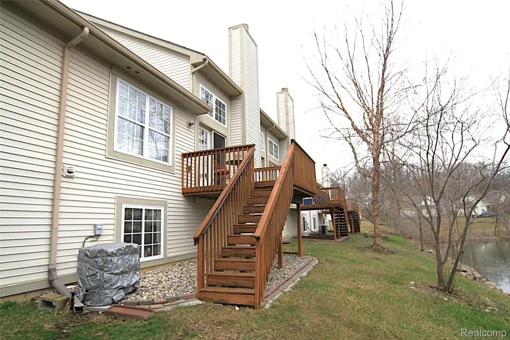 5942 Augusta Lane Holly Township MI 48439