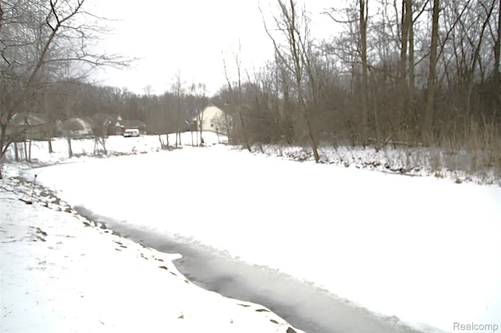 5942 Augusta Lane Holly Township MI 48439