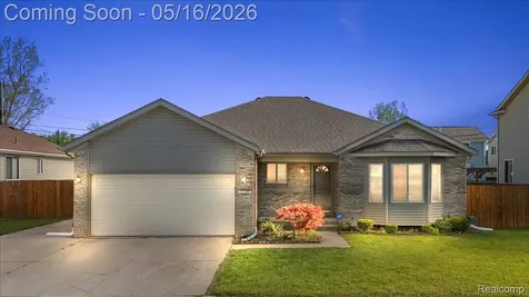 15948 Venice Avenue Clinton Charter Township MI 48035