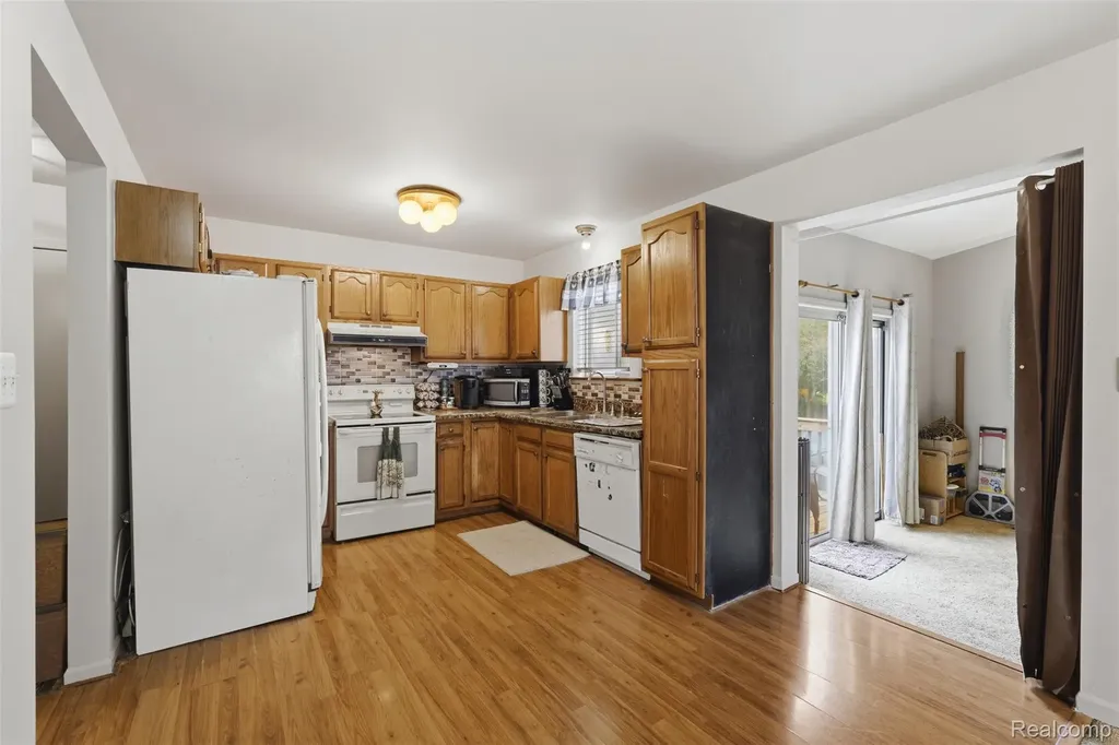 9293 Wildwood Lake Drive Northfield Township MI 48189
