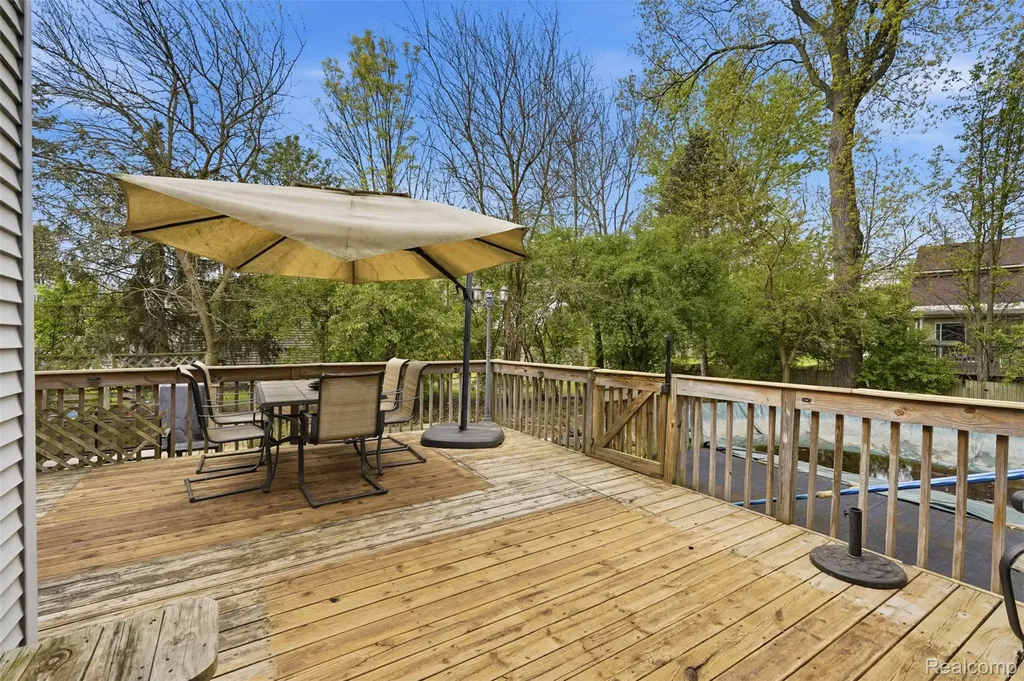 9293 Wildwood Lake Drive Northfield Township MI 48189