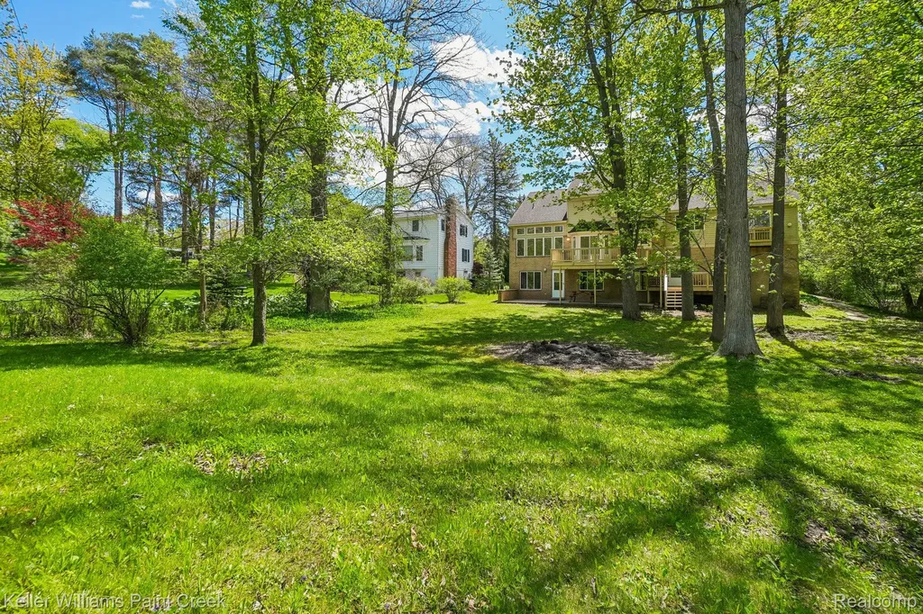1358 Potomac Drive Rochester Hills City MI 48306