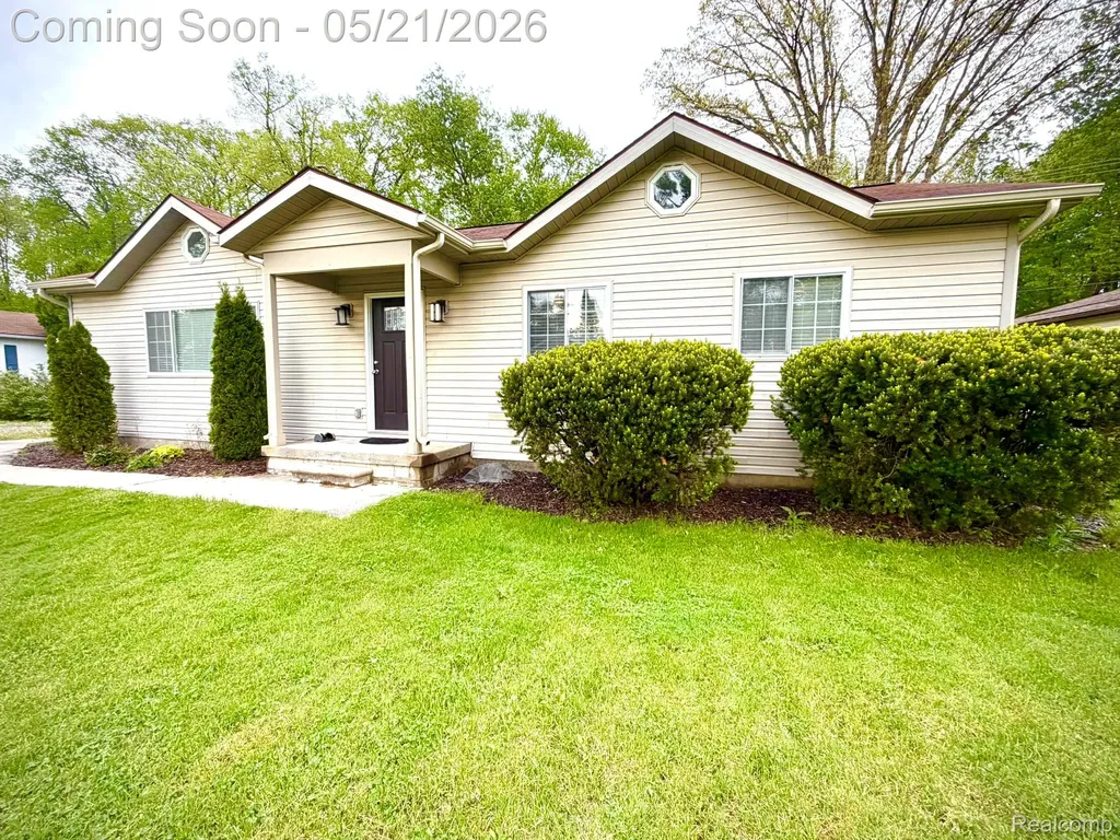 1673 Edwin Drive Genoa Township MI 48114