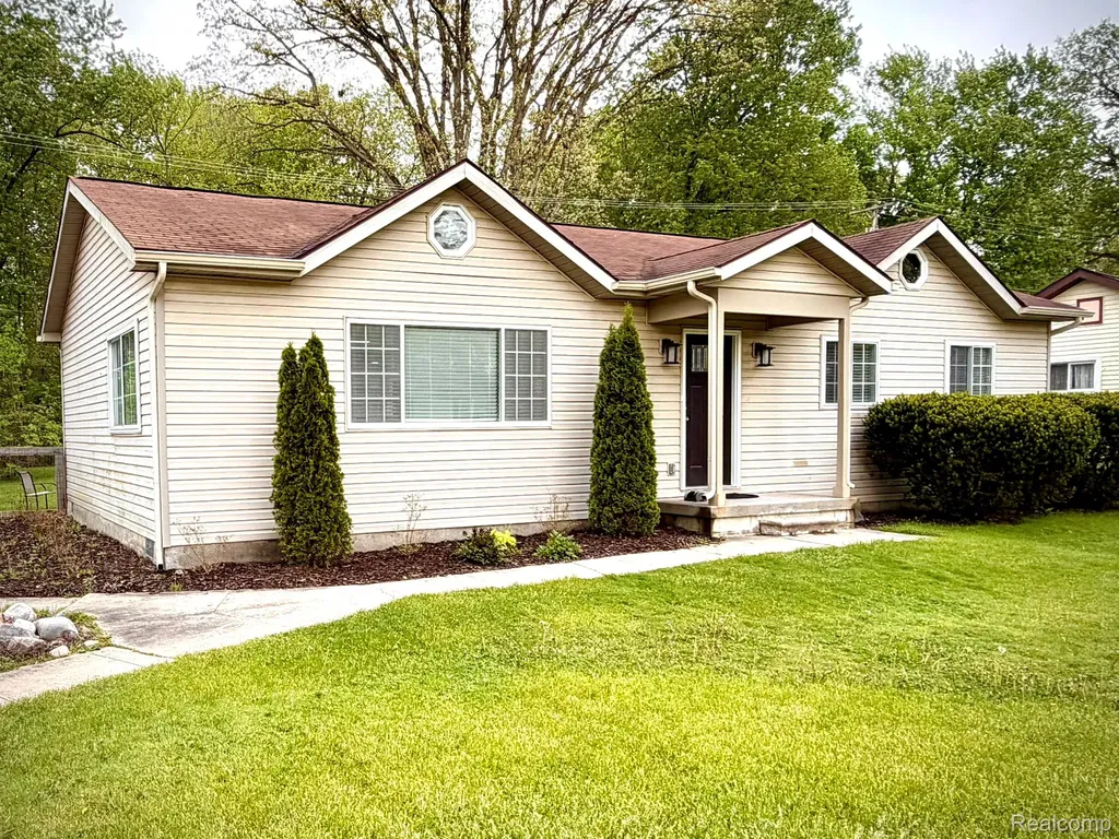 1673 Edwin Drive Genoa Township MI 48114