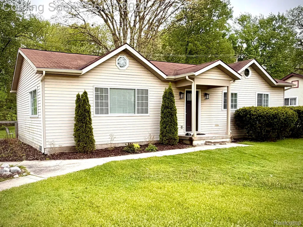 1673 Edwin Drive Genoa Township MI 48114
