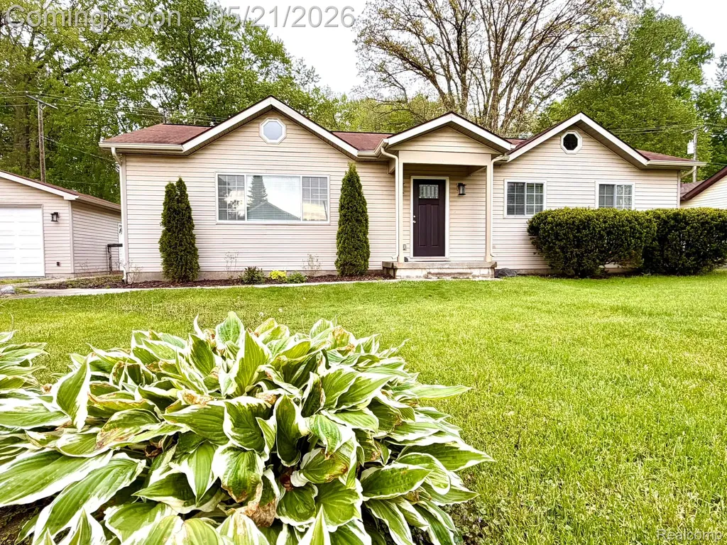 1673 Edwin Drive Genoa Township MI 48114
