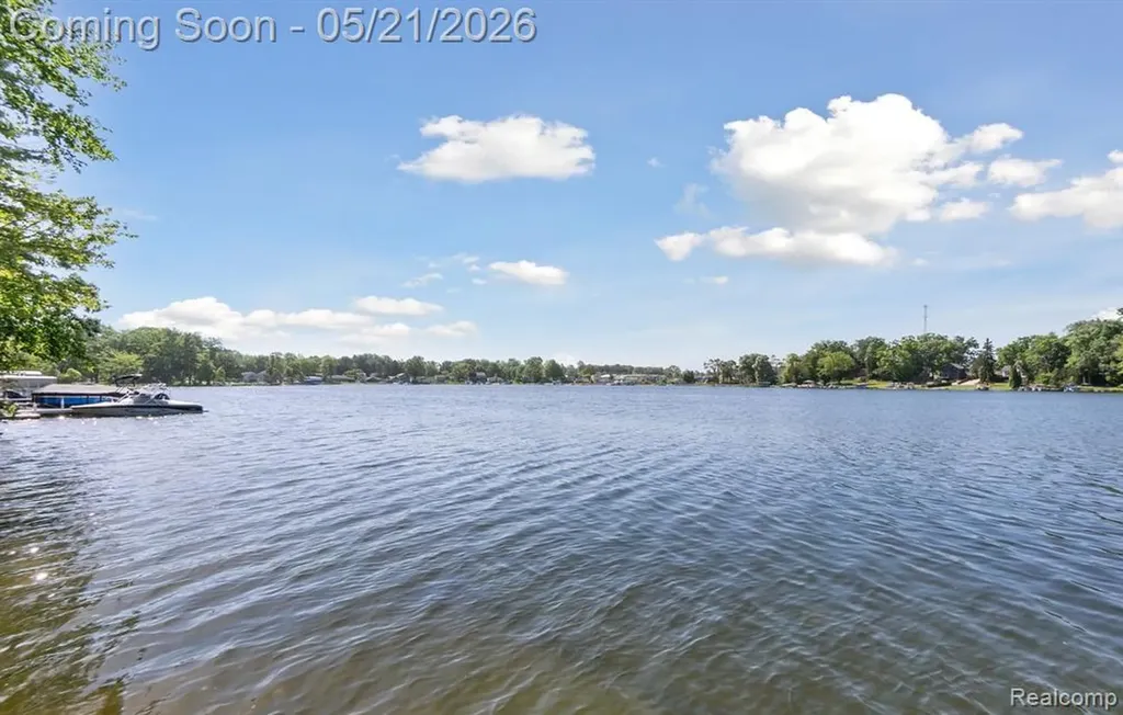 1673 Edwin Drive Genoa Township MI 48114