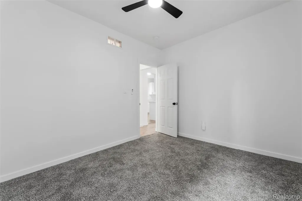 2509 Gladstone Street Detroit City MI 48206