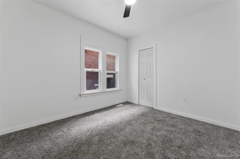 2509 Gladstone Street Detroit City MI 48206