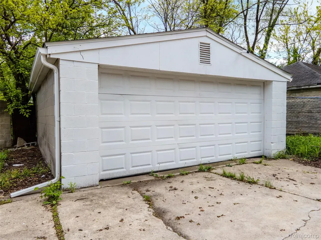 2509 Gladstone Street Detroit City MI 48206