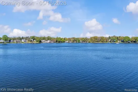 3348 Kingsway Drive Highland Charter Township MI 48356