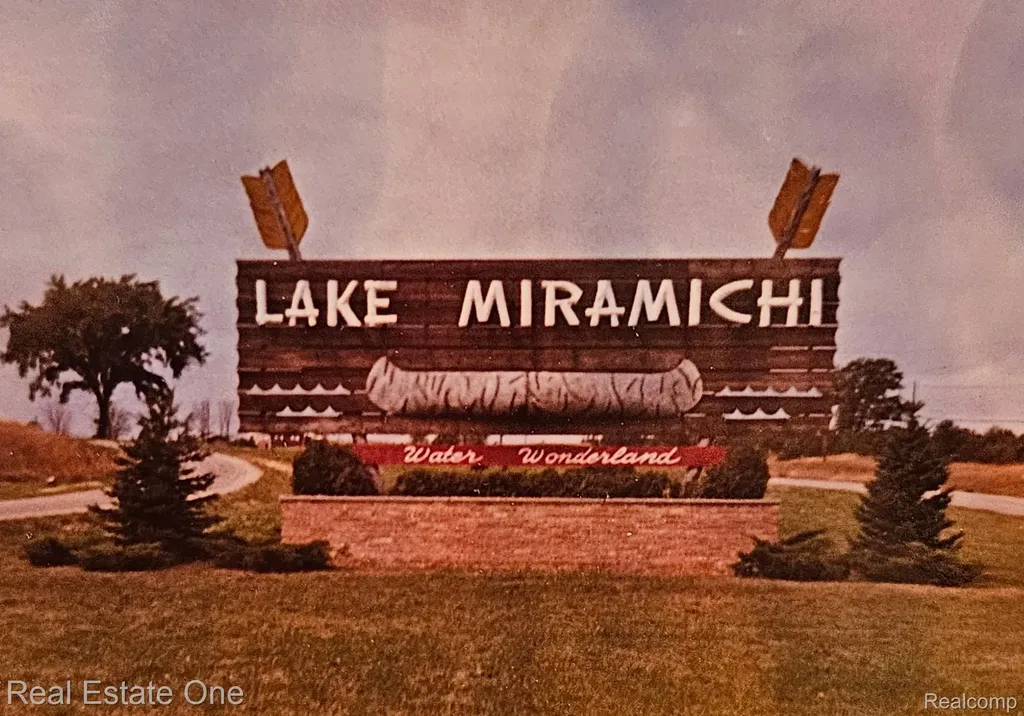 23007 Miramichi Drive Chippewa Township MI 49631